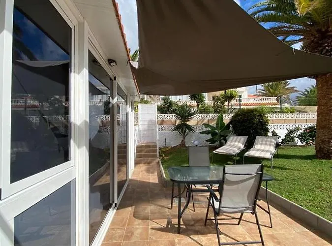 In Americas/costa Adeje 1 *